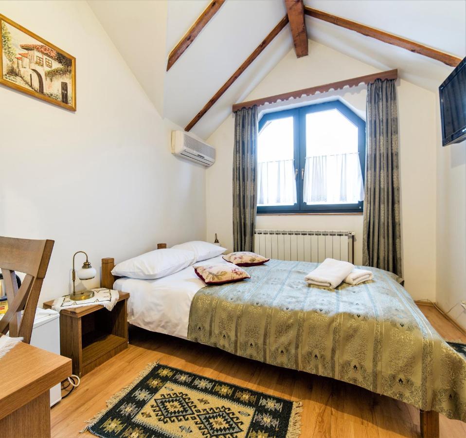 סראייבו Hotel Kandilj מראה חיצוני תמונה